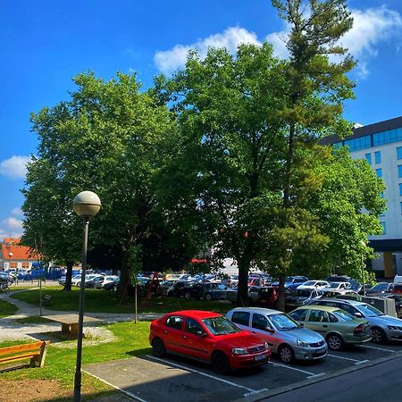 Astoria Daire Varaždin Dış mekan fotoğraf